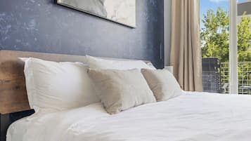 1 habitación, tabla de planchar con plancha, wifi y ropa de cama