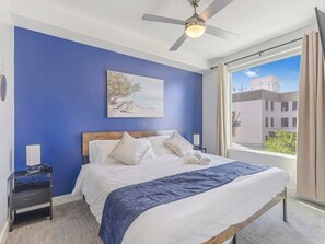 1 chambre, fer et planche à repasser, Wi-Fi, draps fournis