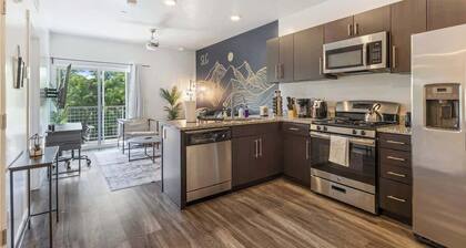 Cozy condo w/fire pit & gym