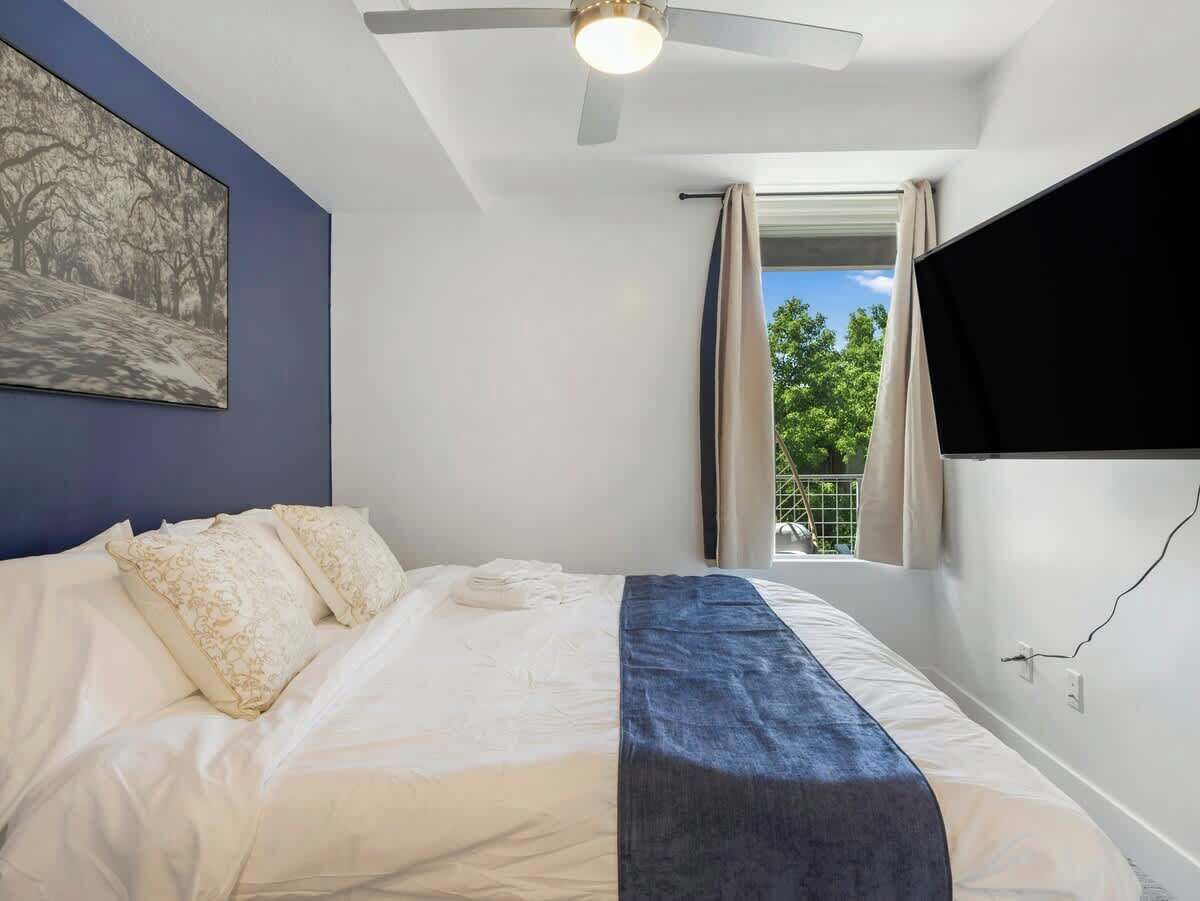 1 habitación, tabla de planchar con plancha, wifi y ropa de cama 