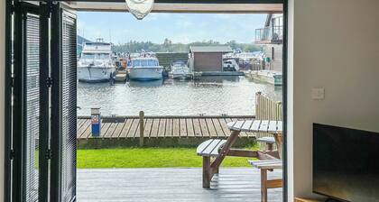 3 bedroom accommodation in Horning