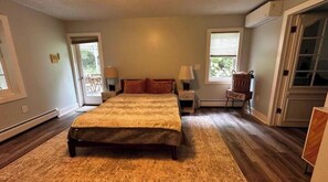 4 bedrooms, WiFi, bed sheets