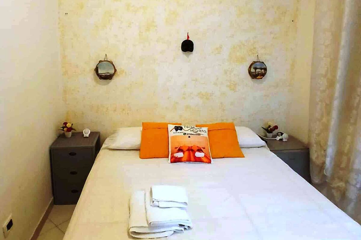 經濟雙人房, 非吸煙房, 私人浴室 | 1 間臥室、記憶床墊、迷你吧、免費無線上網