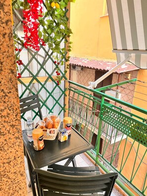 Rom – superior, balkong | Balkong