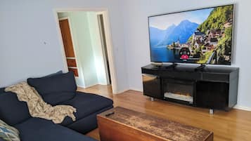 TV connectée, livres, écrans d'ordinateur, imprimantes