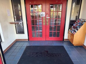 Lobby - Budget Inn By Belvilla St George I-95 (St. George)