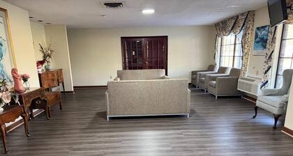 Budget Inn By Belvilla St George I-95