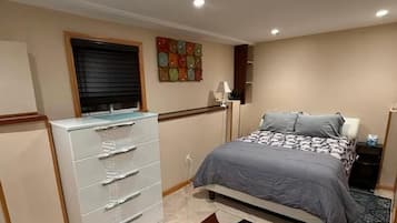 1 chambre, fer et planche Ă  repasser, Wi-Fi, draps fournis