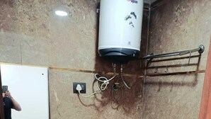 ห้องดีลักซ์ดับเบิล | ห้องน้ำ | ฝักบัว, ผ้าเช็ดตัว, สบู่