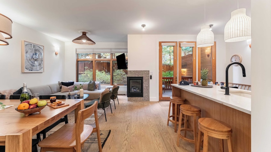 Northwood Mountain Views, Sauna, Balcony Tahoe Group Retreat