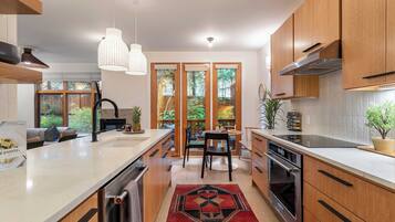 Nhà (3 Bedrooms) | Nội thất