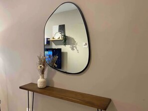 Interior - KLCC view with Netflix & 100MB/s WiFi
(Kuala Lumpur)