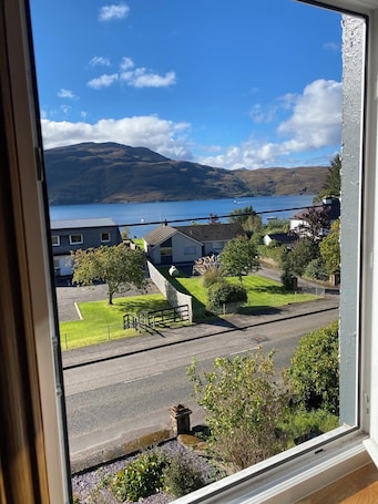 Quadruple Room, Lake View | Free WiFi. Highland Rooms - Room Only No Breakfast