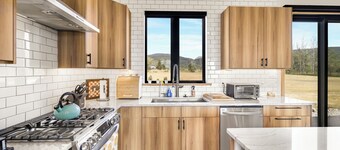 Victor Get Away, Timber frame house on 4.2 acres between Victor & Driggs