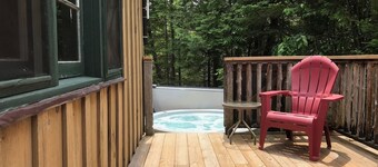 Puppy Love Cottage Retreat at the Lake Edge Cottages!