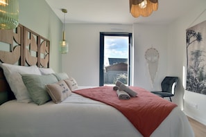 3 chambres, fer et planche à repasser, Wi-Fi gratuit, draps fournis