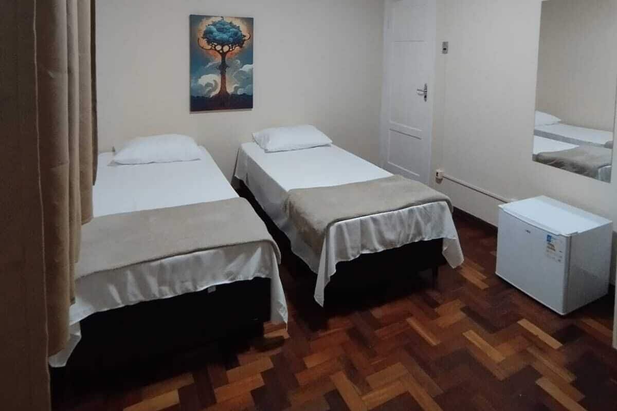 Comfort Twin Room | Egyptian cotton sheets, premium bedding, desk, laptop workspace