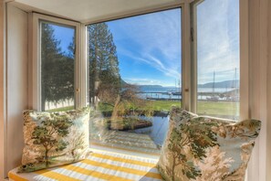 Interior - Historic Waterfront Home, Hot tub, Pets Welcome. (Eastsound)