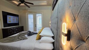 6 bedrooms, WiFi