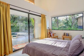 3 makuuhuonetta, silitysrauta/-lauta, Wi-Fi, vuodevaatteet