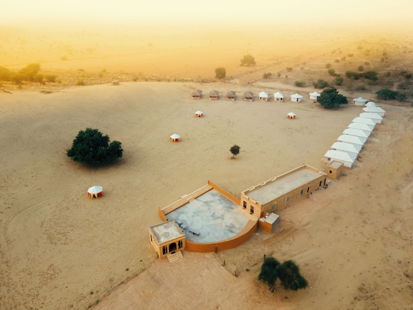 Front of property - Sonal Desert Camp Jaisalmer (Jaisalmer)