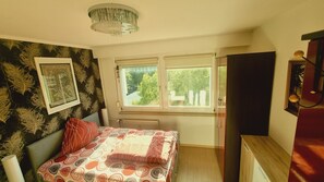 2 chambres, fer et planche à repasser, Wi-Fi