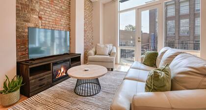 Roami at The Churchill