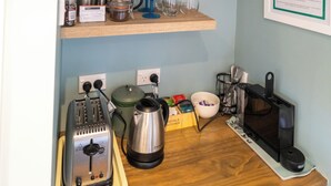 Superior Queen Room | Private kitchenette - Two Rivers Boutique Lodge Ohakune (Ohakune)