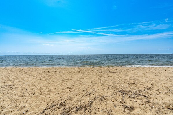 Sun loungers, beach towels