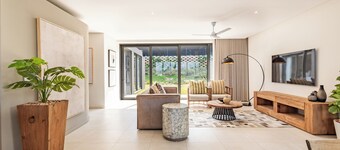 Stylish 4-Bedroom Home | Balcony, Gas BBQ and Garden