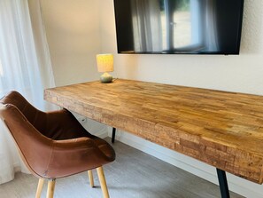 Interior - Experience pure nature in our idyllic vacation apartment right on the edge of the forest! (Löllbach)