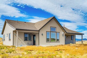 Exterior - Mtn-View Home w/ Public Land Access in Guffey! (Guffey)