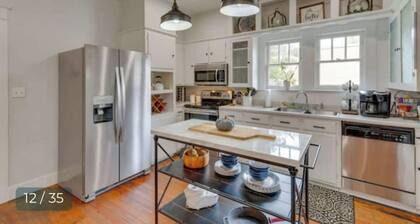 Steps to Downtown Canton & First Monday - Pet & Family Friendly Pack n Play