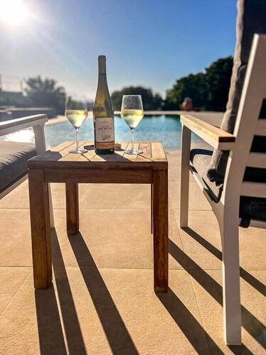 Luxurious Wine Country Villa - Near Lisbon