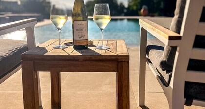 Luxurious Wine Country Villa - Near Lisbon