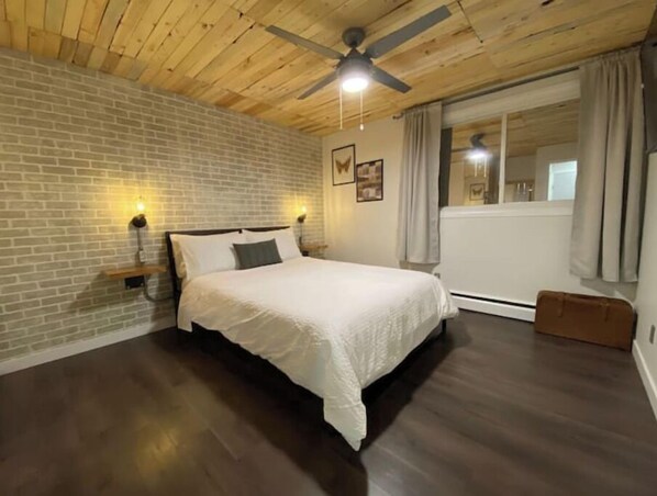 2 bedrooms, WiFi, bed sheets