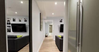 2 BDRM Condo Moderno Next to LRT
