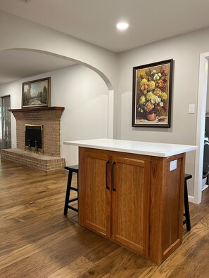 Interior - The Gem - Spacious 3/2 House near ACU (Abilene)