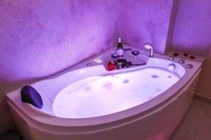 Hårføner og håndklær