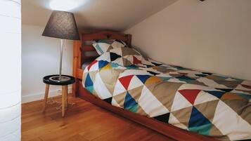 2 chambres, fer et planche Ă repasser, Wi-Fi, draps fournis