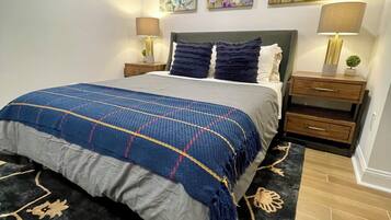 1 chambre, bureau, fer et planche à repasser, accès au Wi-Fi (inclus)