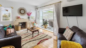 Maison, vue sur le jardin | Aire de séjour