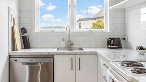 Maison, vue sur le jardin | Cuisine privée