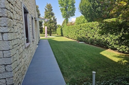 55 sqm suite in the prestigious Villa Angy 