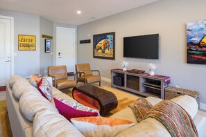 Family House, Mountain View | Living area | Flat-screen TV - Entrada at Moab 602 (Moab)