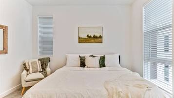 4 habitaciones, cuna de viaje, wifi y ropa de cama