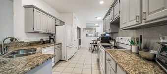 Spacious 3-Bedroom REMODELED Family Home #Stone Oak Shops #Hospitals #Golf #JBSA