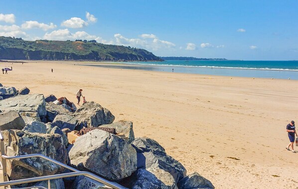 Beach - Gorgeous home in Plésidy (Plésidy)