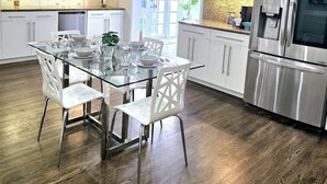 微波爐、爐具、廚房用具/餐具/器皿