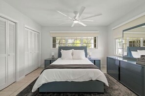 3 bedrooms, iron/ironing board, free WiFi, bed sheets